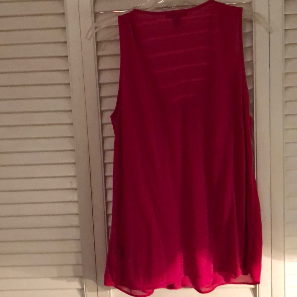 Sleeveless top - Picture 3 of 3